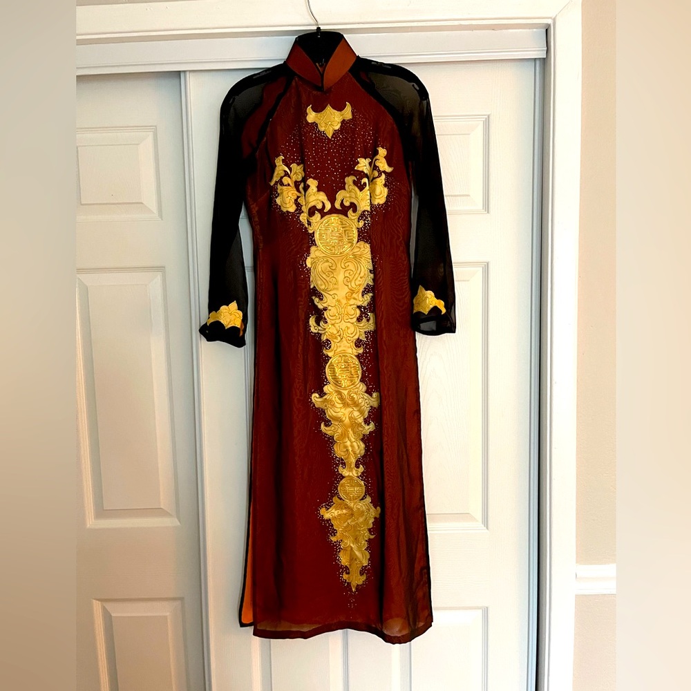 Indian tunic type top in a size M.